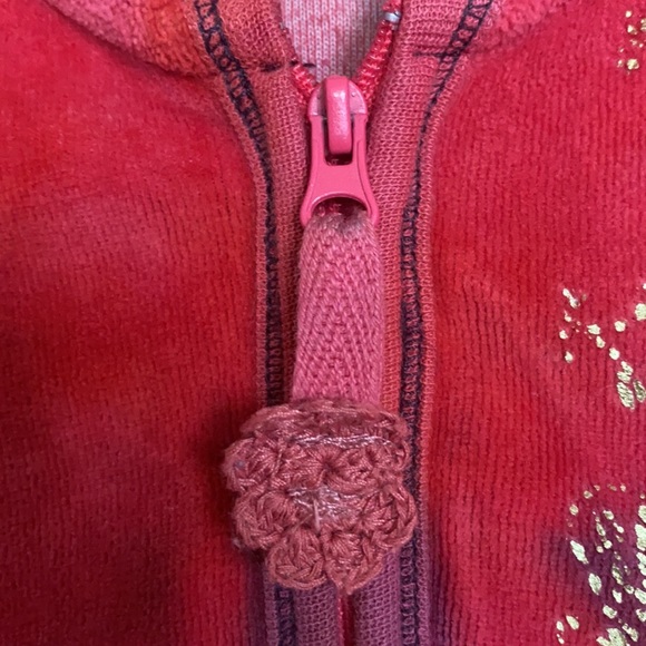 Mimi & Maggie Soft Velour Red Marble Zip Hoodie - Picture 4 of 8